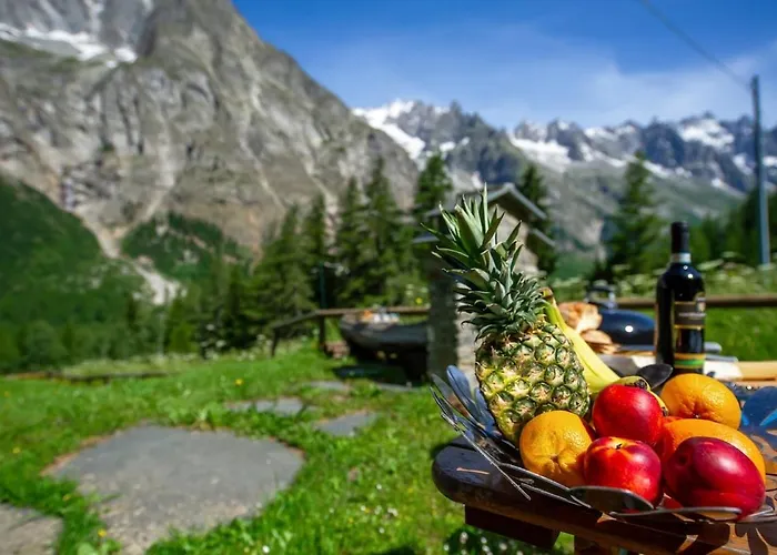 Le Mazot Dağ evi Courmayeur
